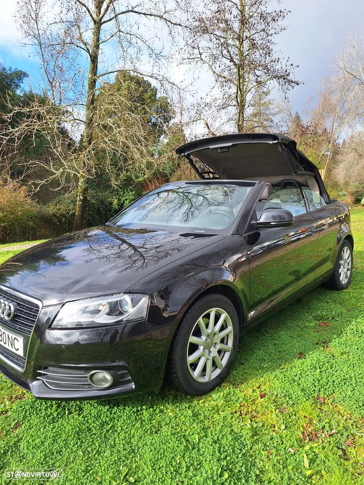 Audi A3 Cabrio 1.6 TDi DPF S line Sport Pack - 12