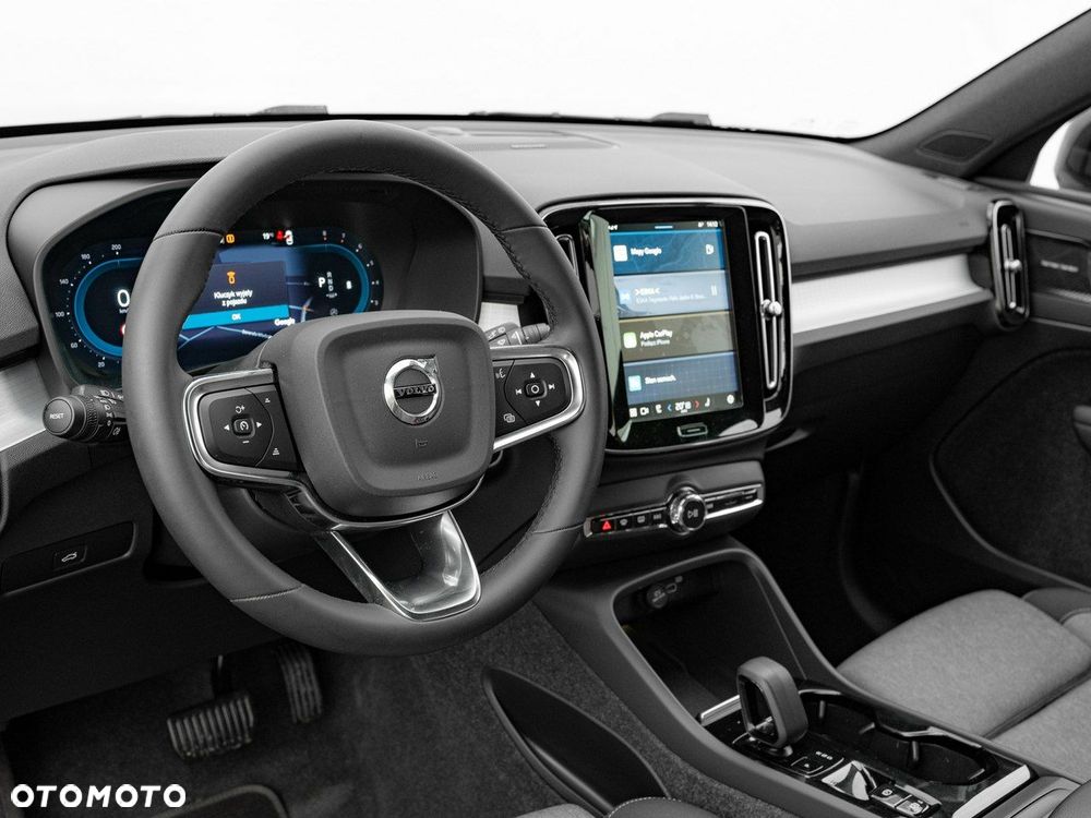 Volvo XC 40 B3 Plus Dark - 7