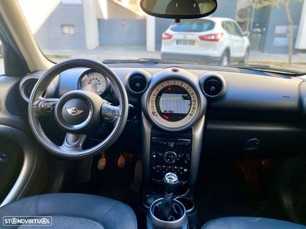 MINI Countryman Cooper D - 15