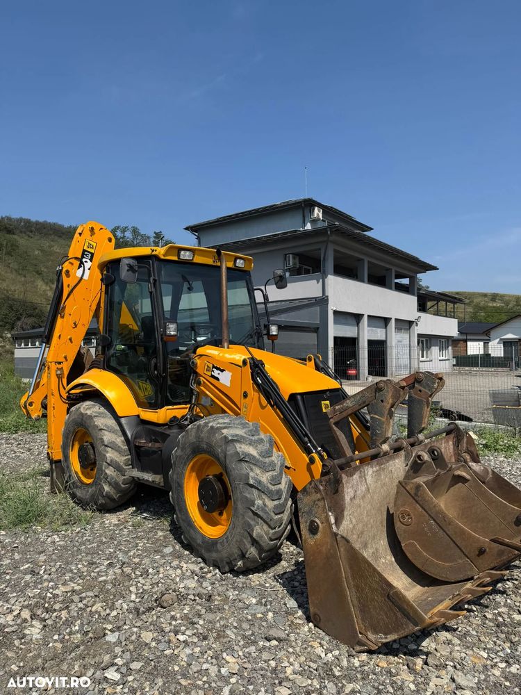 JCB 3CX Super Buldoexcavator - 2