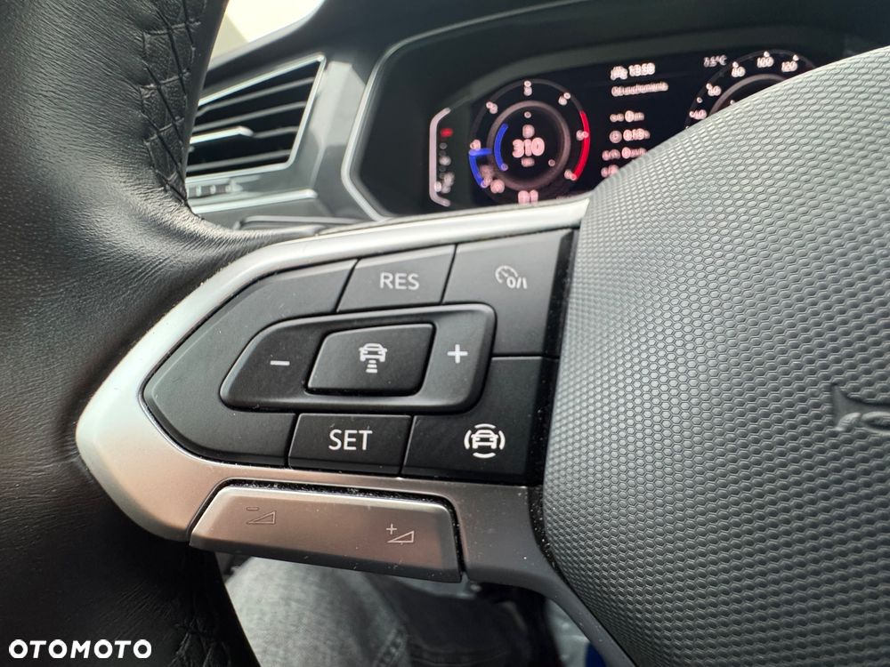 Volkswagen Tiguan 2.0 TDI SCR Life DSG - 32