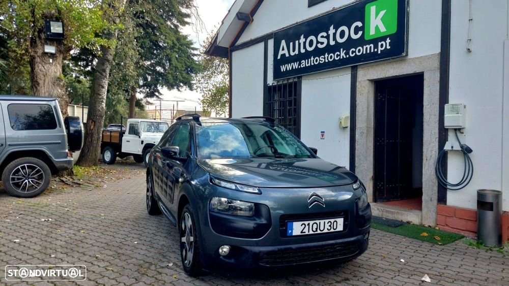 Citroën C4 Cactus 1.2 PureTech Shine - 1
