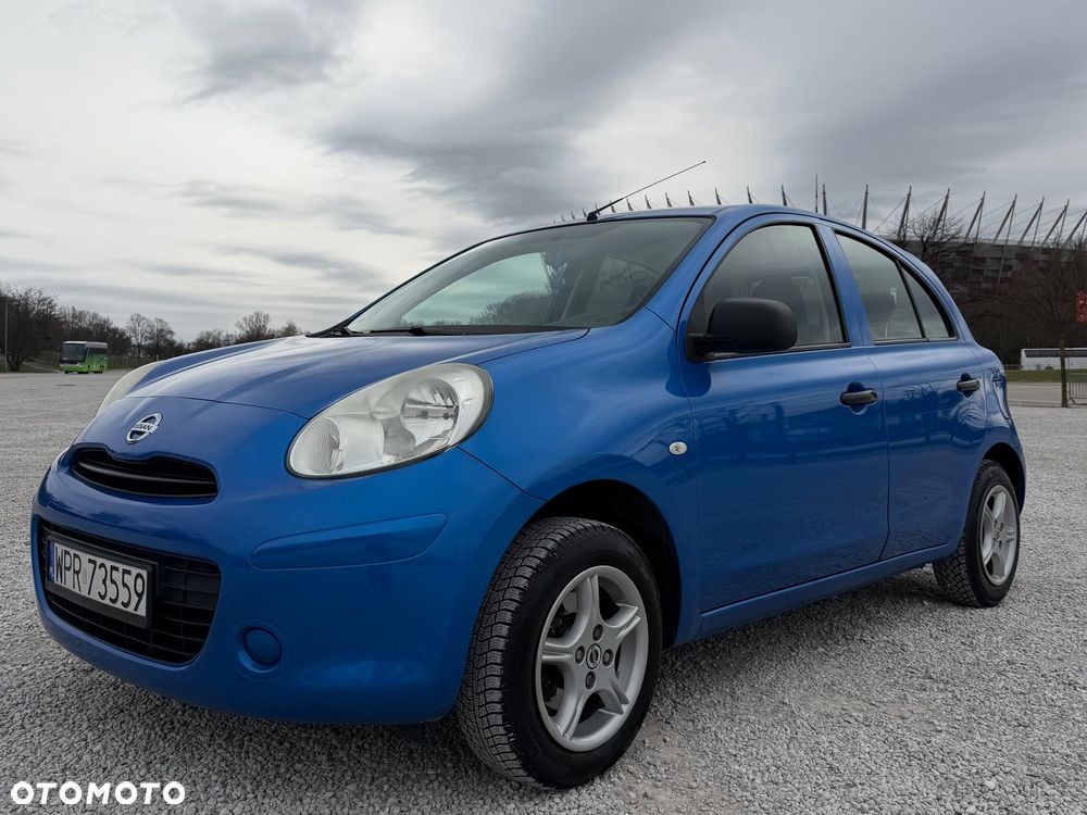 Nissan Micra - 1