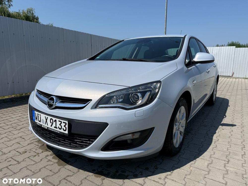 Opel Astra 1.4 T Energy EU6 - 5