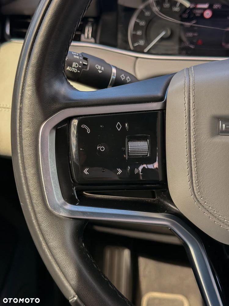 Land Rover Range Rover Evoque - 33