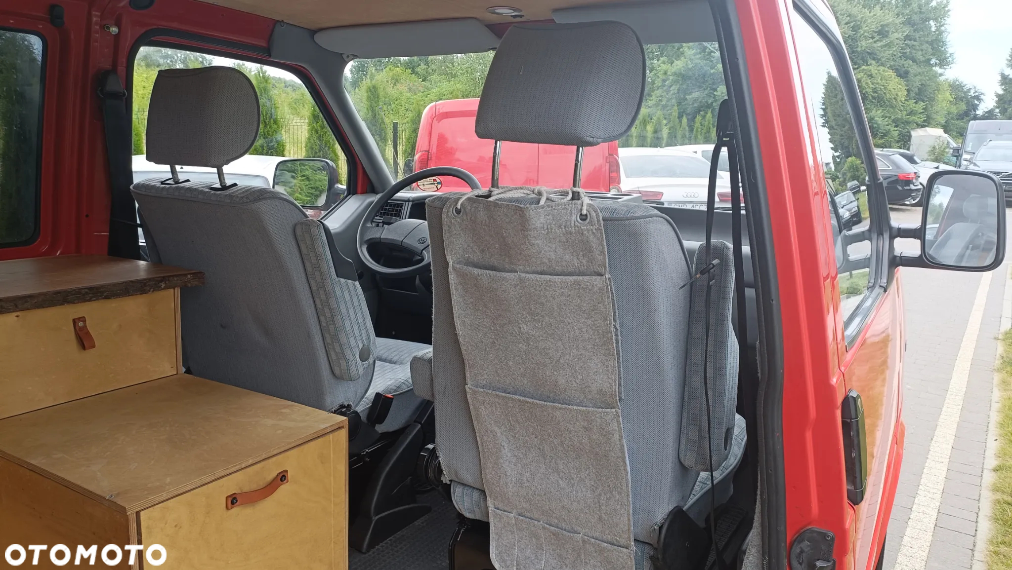 Volkswagen Transporter Camper - 25