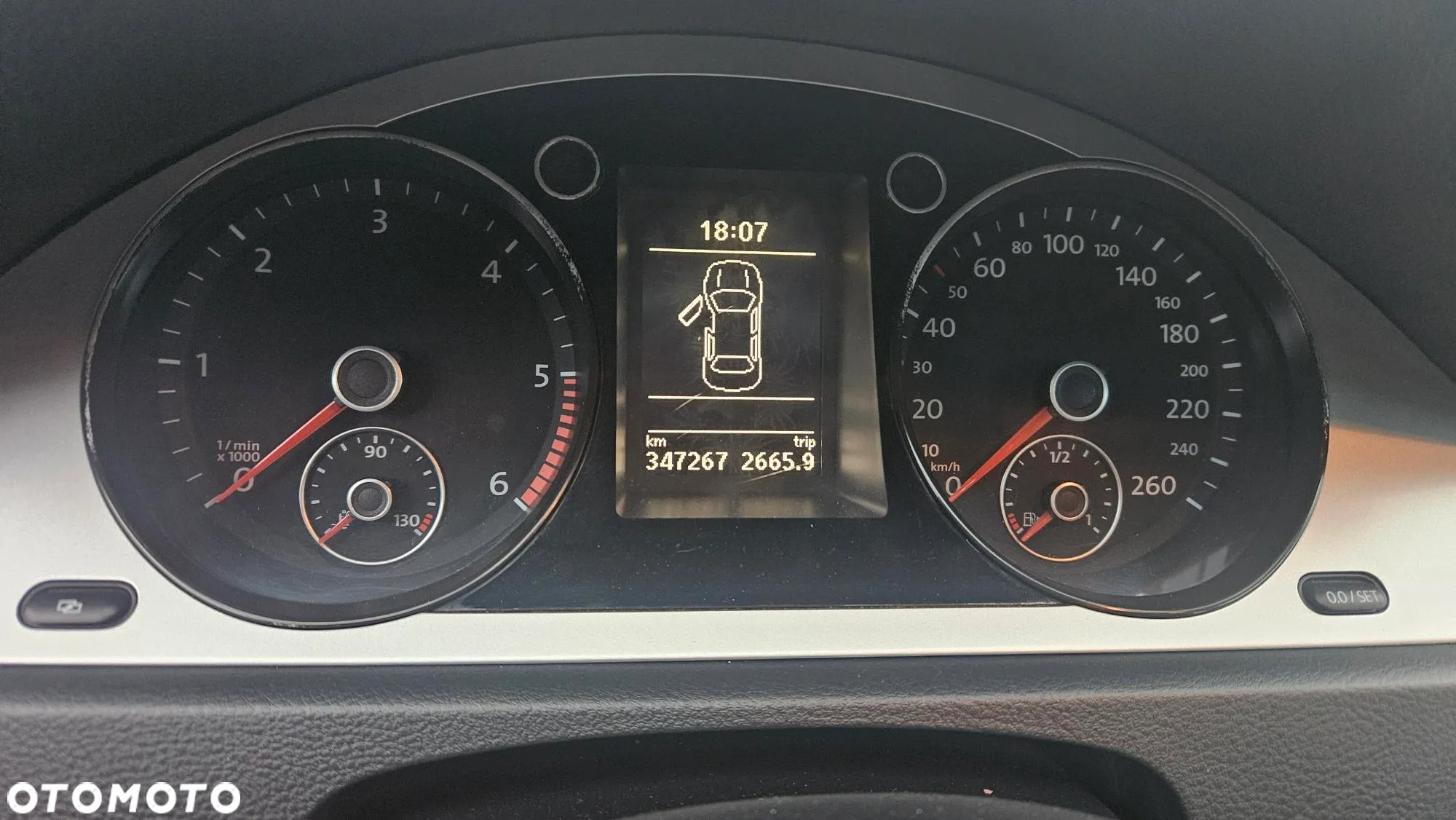 Volkswagen Passat 2.0 TDI DPF Trendline - 6