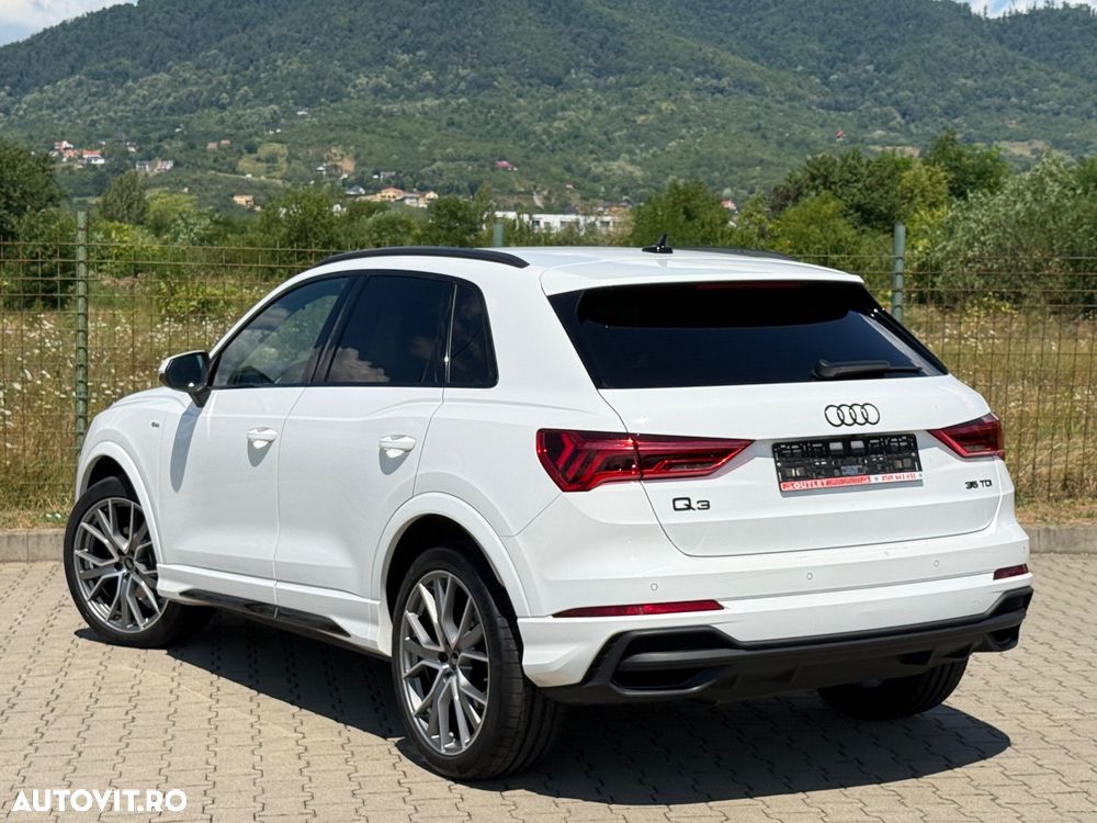 Audi Q3 2.0 35 TDI S tronic S Line - 24