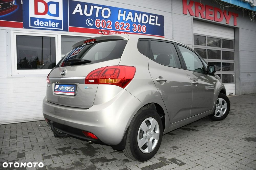 Kia Venga - 18