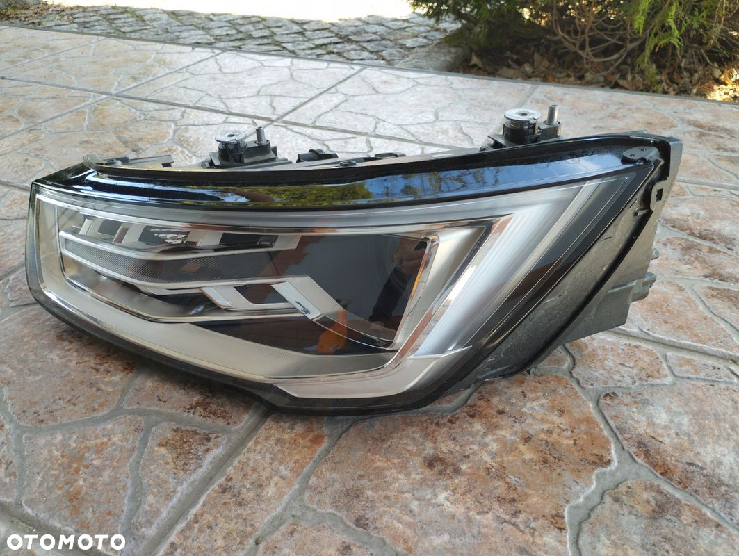 Lampa lewa XENON Audi A1 8X 8XA LIFT 2014-2018 8XA941005 - 2