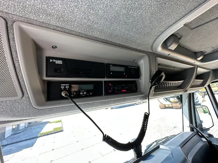 Iveco STRALIS 440 HI-ROAD - 33