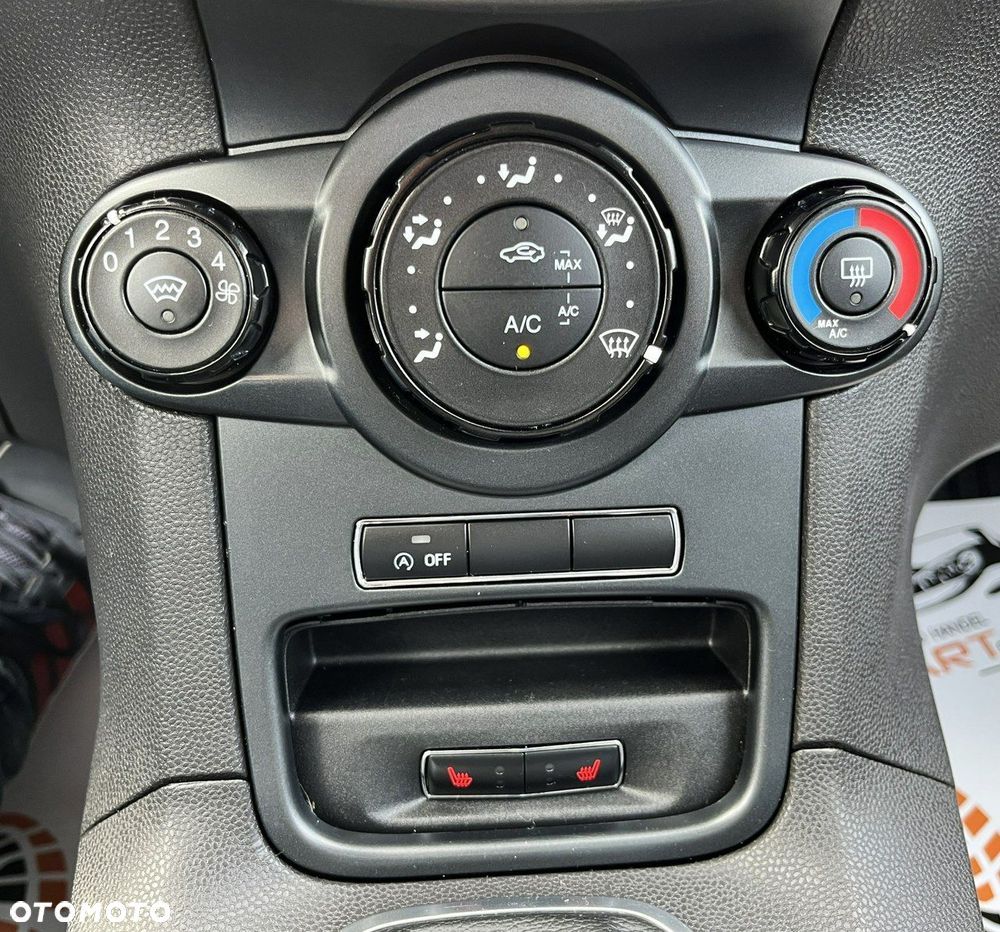 Ford Fiesta 1.0 EcoBoost S&S TREND - 15