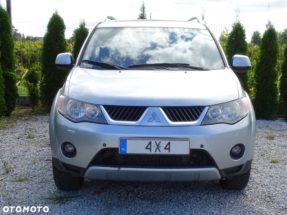 Mitsubishi Outlander - 5
