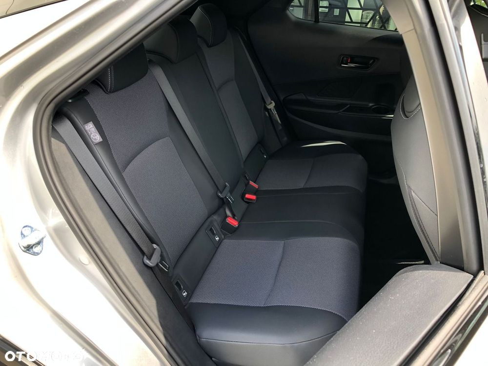 Toyota C-HR 1.8 Hybrid Executive - 26