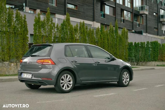 Volkswagen Golf 1.0 TSI Trendline - 4