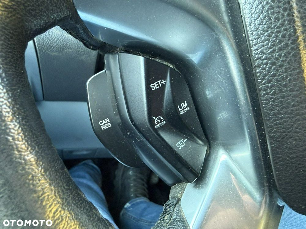 Ford Transit Custom - 12