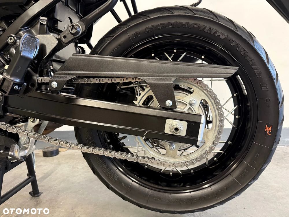 Suzuki V-STROM - 26