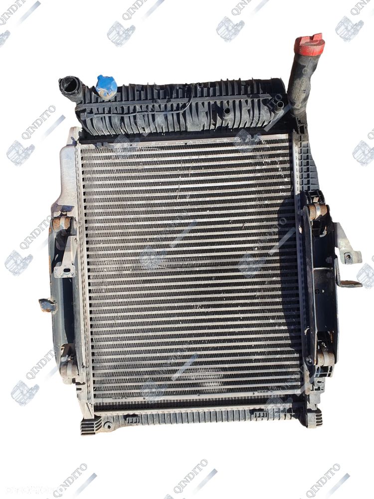 CHŁODNICA POWIETRZA INTERCOOLER MERCEDES AXOR - 2