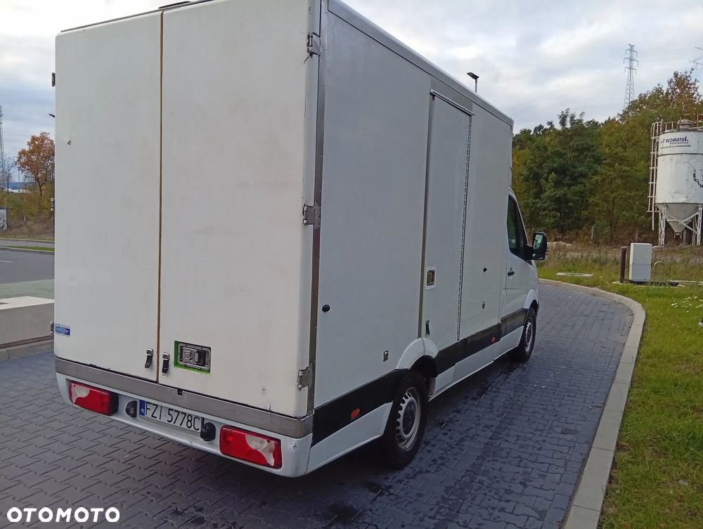 Mercedes-Benz Sprinter - 3
