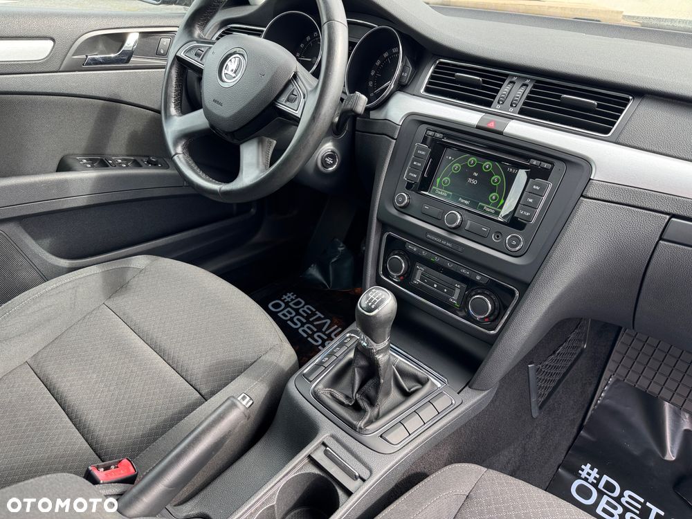 Skoda Superb 2.0 TDI Elegance - 31