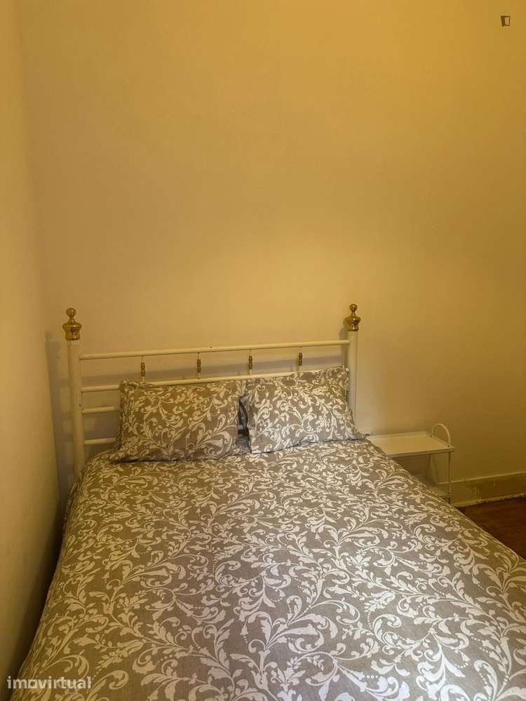 Quarto - localizado em Alameda Lisbon - Grande imagem: 2/15