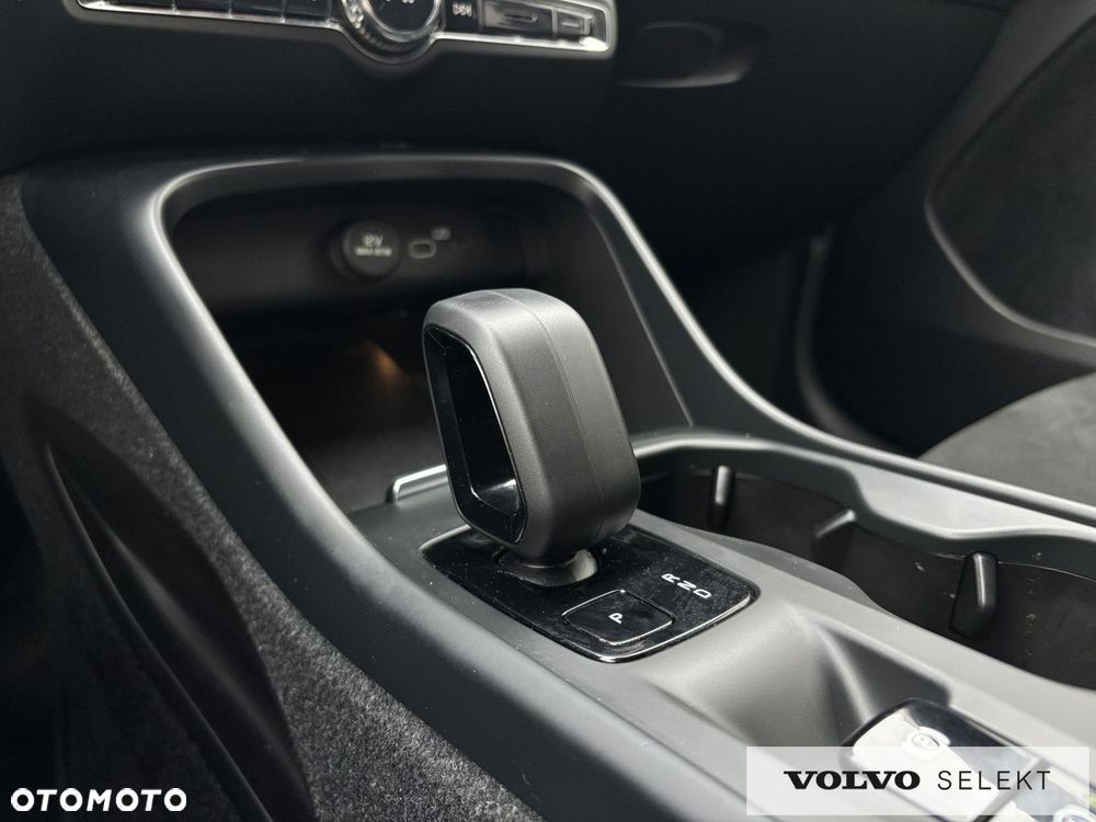 Volvo XC 40 - 16