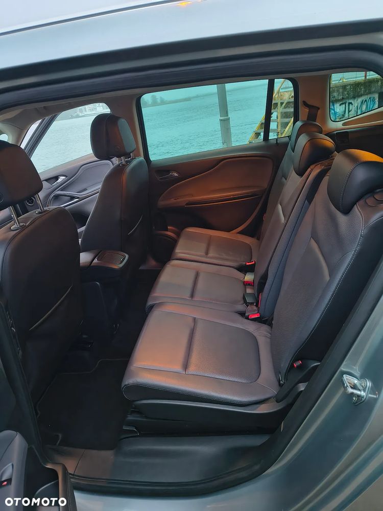 Opel Zafira Tourer 2.0 BITurbo CDTI Start/Stop Sport - 29