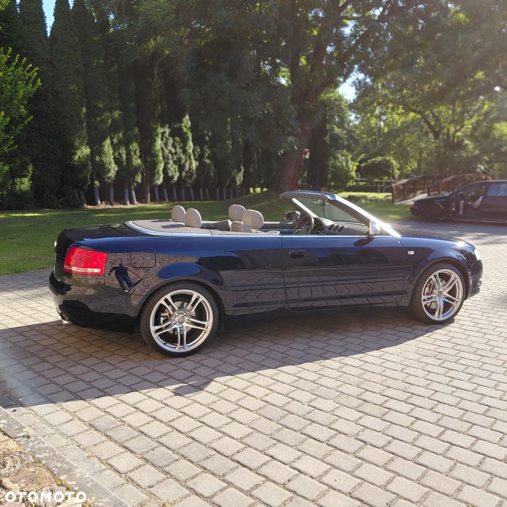 Audi A4 Cabrio 2.0 TFSI - 17