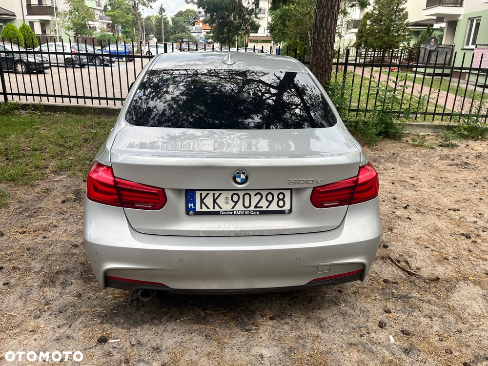BMW Seria 3 330e iPerformance M Sport Shadow - 5
