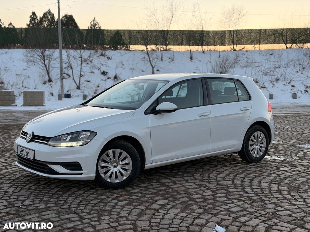 Volkswagen Golf 1.0 TSI Trendline - 2