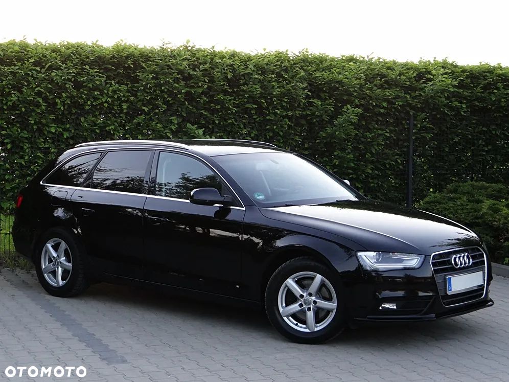 Audi A4 Avant 2.0 TDI DPF Attraction - 12