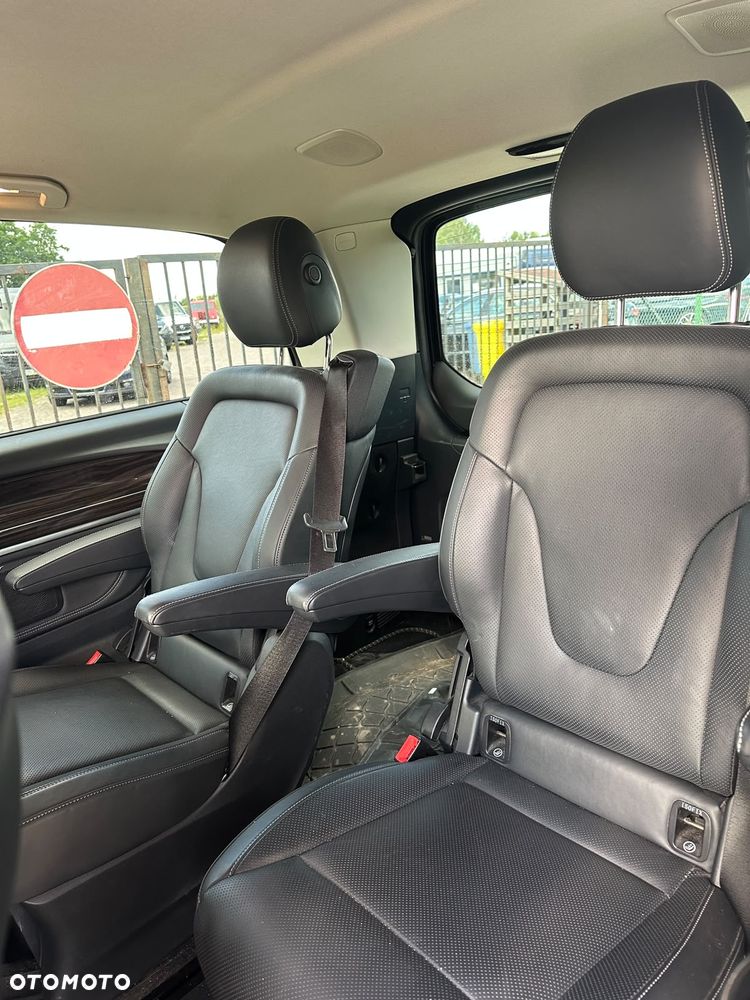 Mercedes-Benz Klasa V 250 (BlueTEC) d Avantgarde 7G-Tronic (d³ugi) - 22