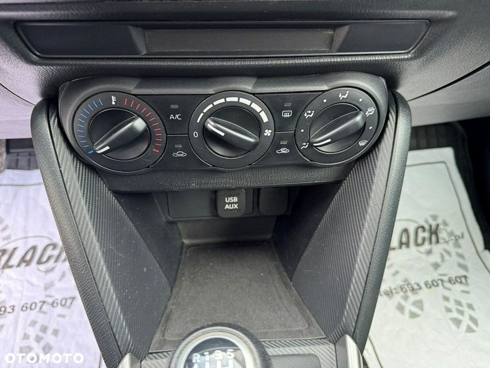 Mazda 2 - 11