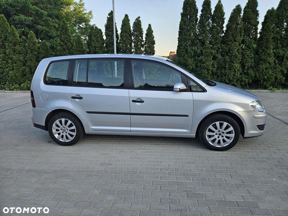 Volkswagen Touran 1.9 TDI Trendline - 2
