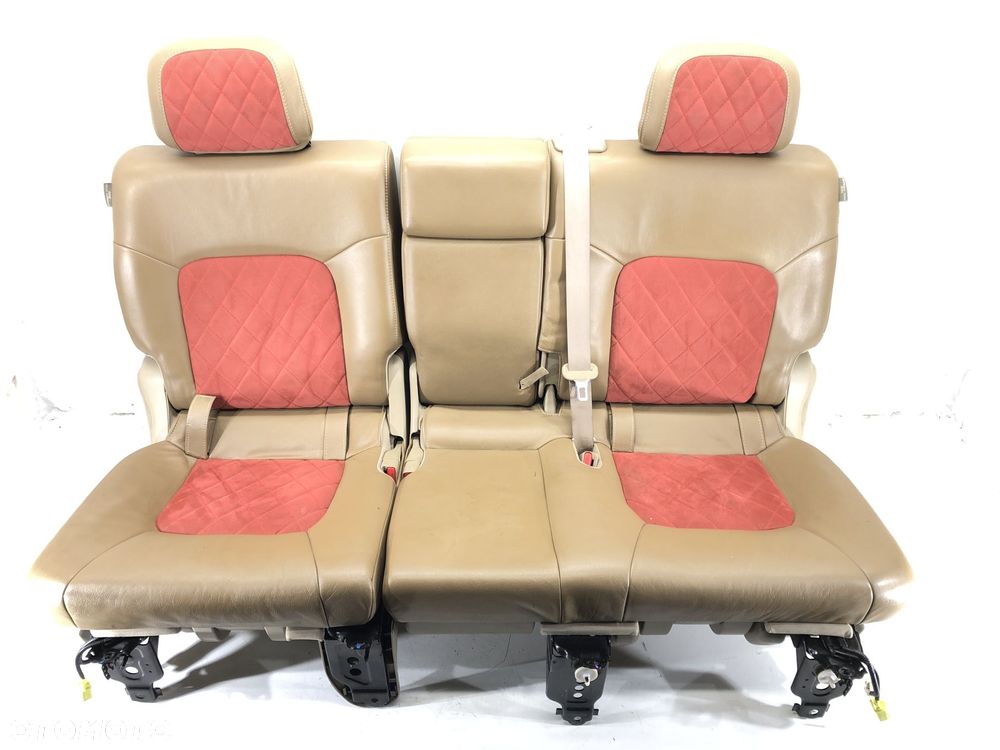 KANAPA TYŁ - 600.00 PLN - TOYOTA LAND CRUISER 200 (_J2_) 2007 - 2022 5.7 V8 (URJ200) 280 kW [381 - 1