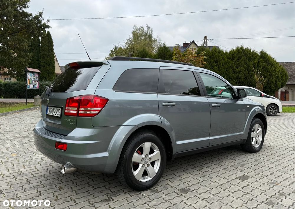 Dodge Journey 2.7 V6 R/T - 11