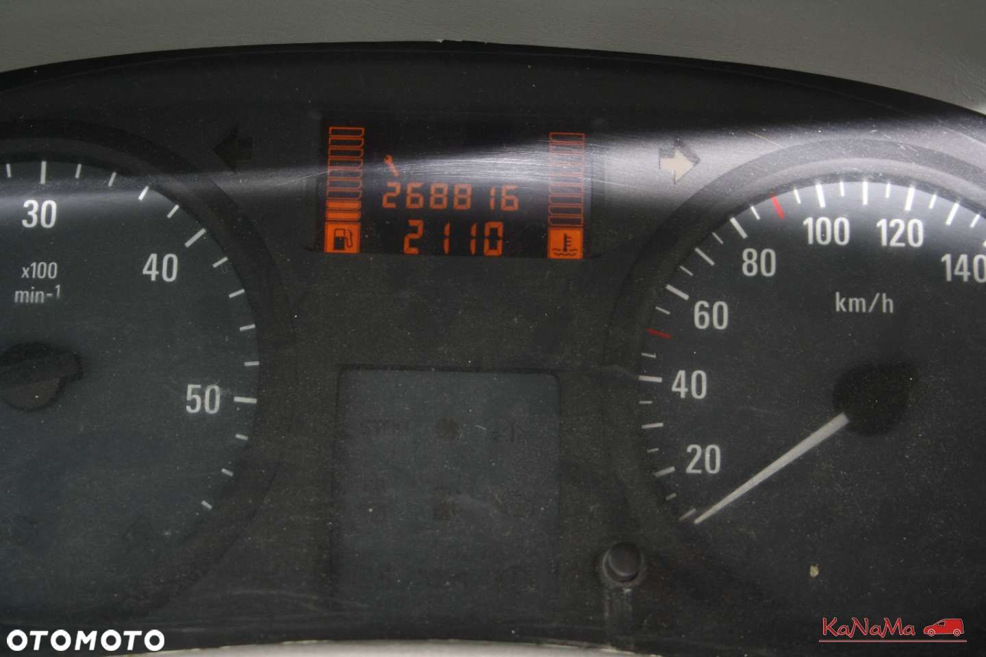 Opel Vivaro - 25