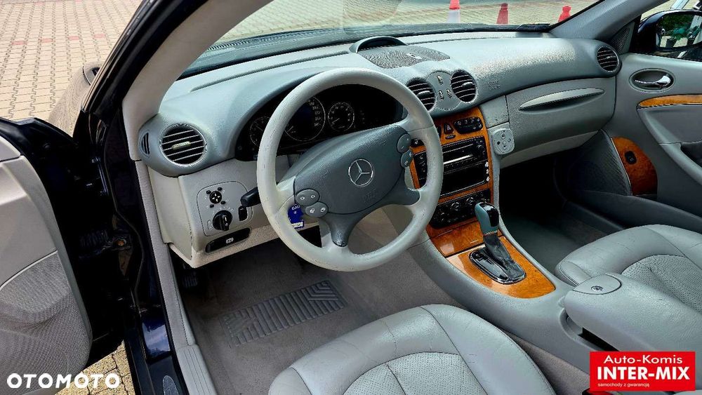 Mercedes-Benz CLK - 24