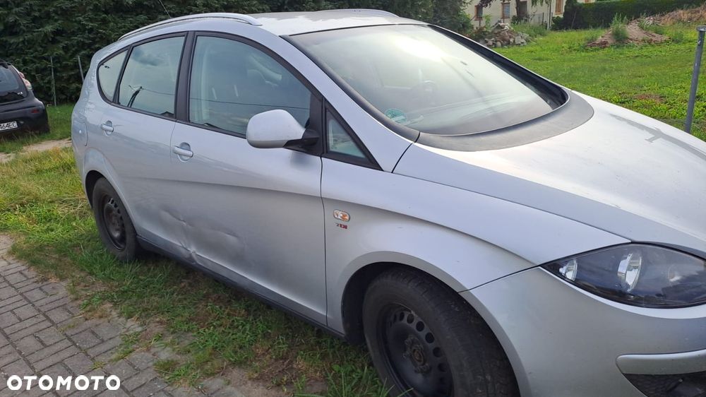 Seat Altea XL 2.0 TDI DPF Style - 4