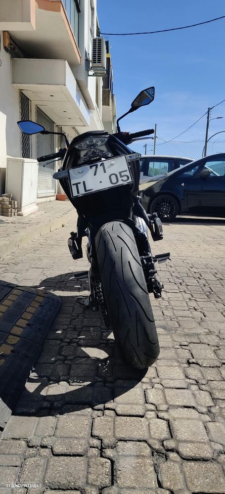Kawasaki Z 650 - 9