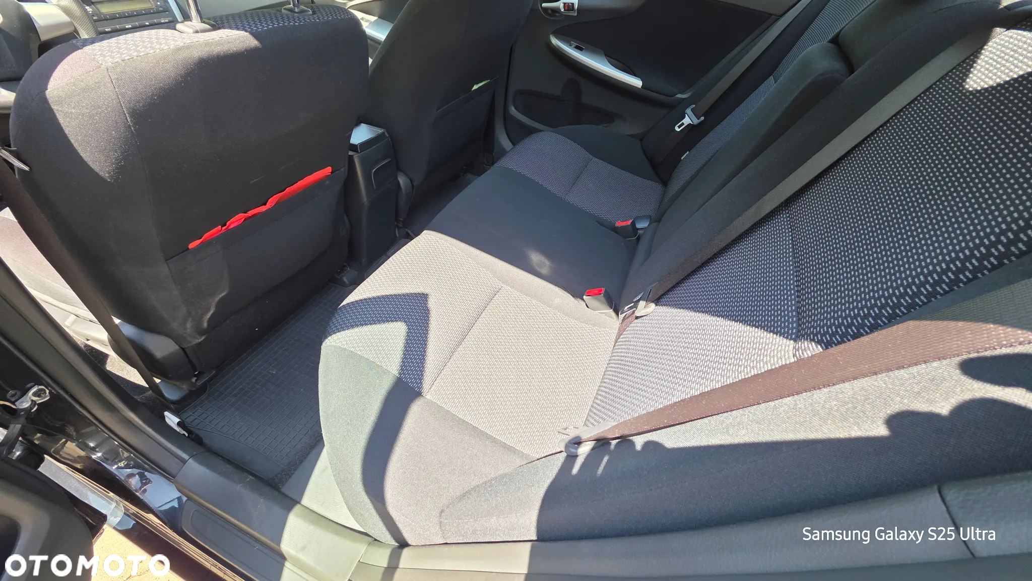 Toyota Corolla 1.6 Premium - 11