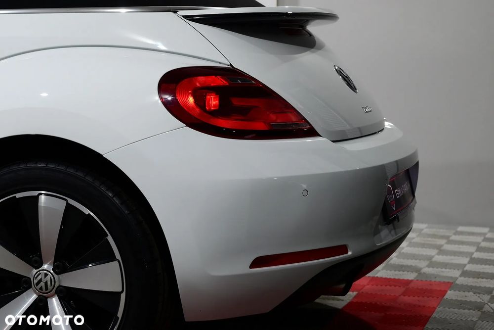 Volkswagen Beetle 1.6 TDI - 36