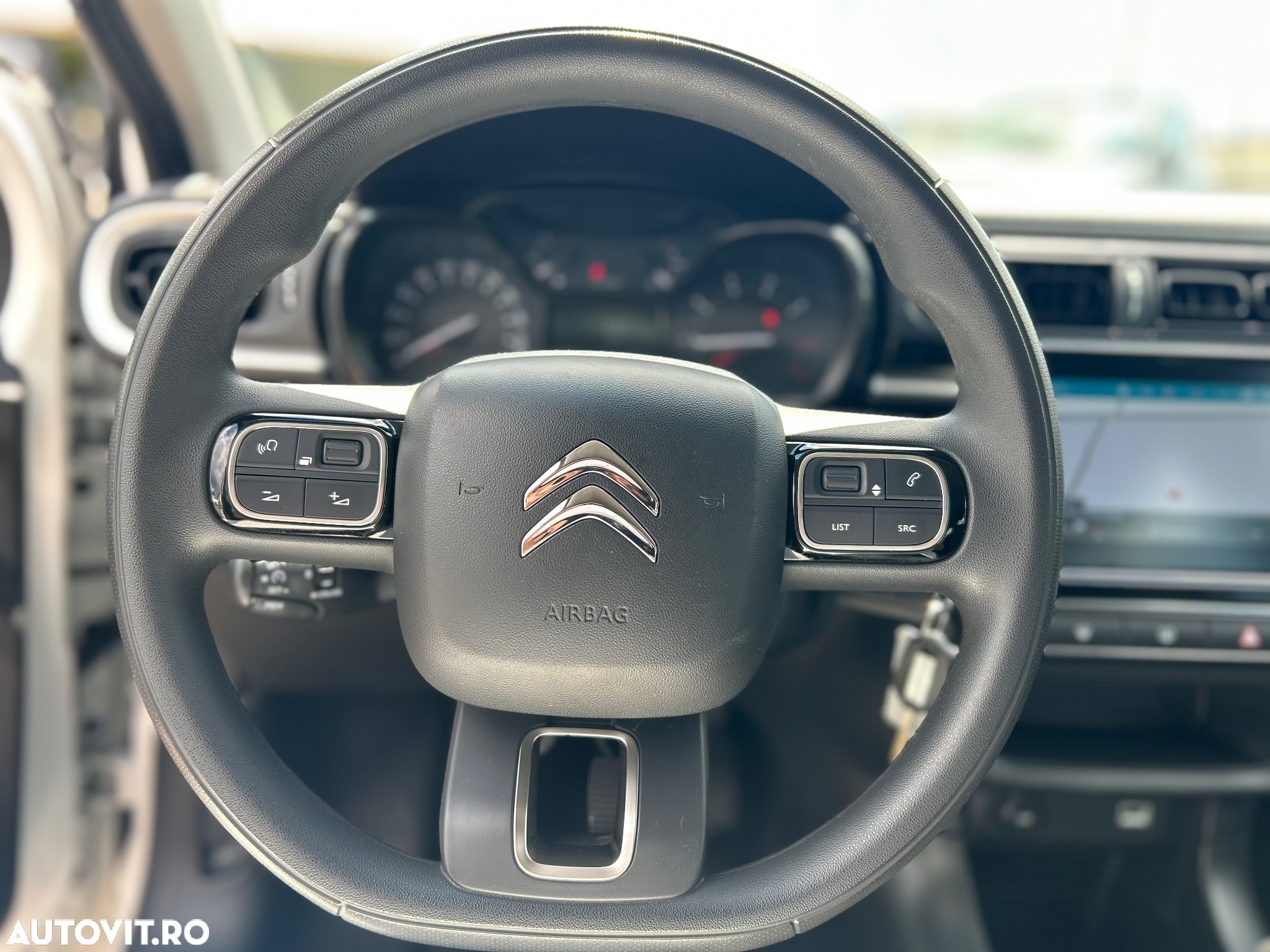 Citroën C3 BlueHDi 100 S&S FEEL - 12