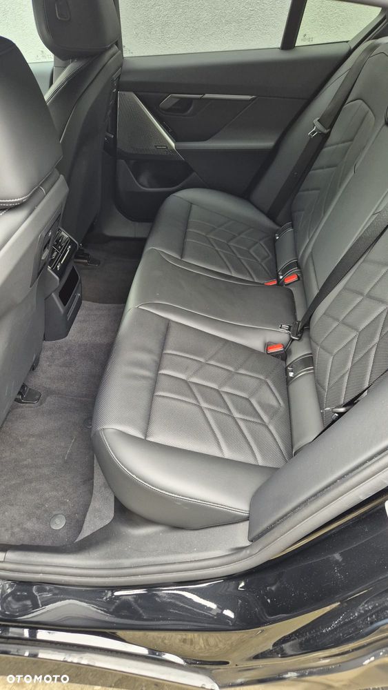 BMW Seria 5 520i GPF Business Edition sport - 10