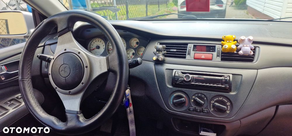 Mitsubishi Lancer - 3