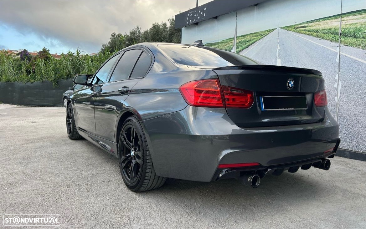 BMW 320 d Auto Pack M - 3
