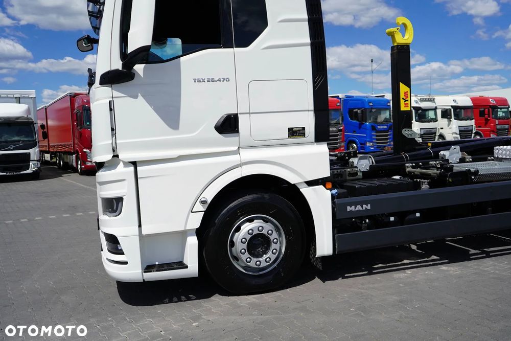 MAN TGX / 26.470 / E 6 / GM / HAKOWIEC HYVA / OŚ SKRĘTNA / RETARDER - 18