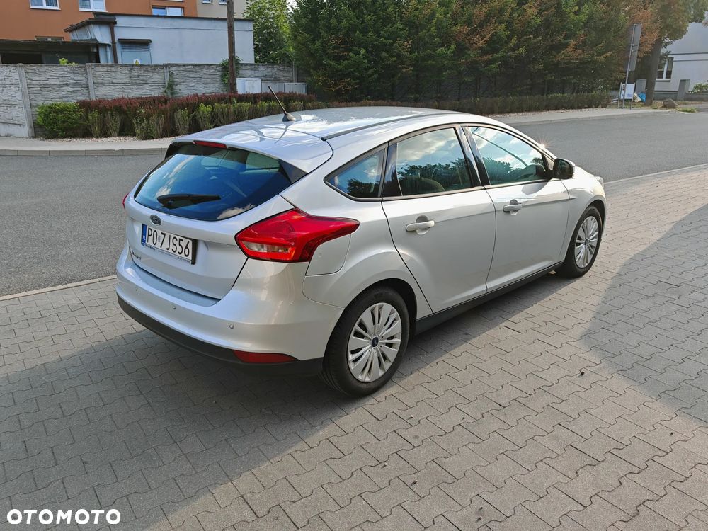 Ford Focus 1.5 TDCi Trend - 4