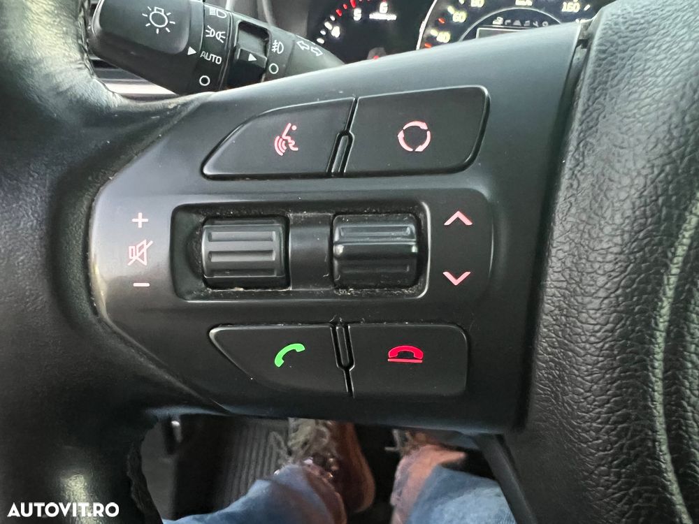 Kia Sorento 2.2 CRDi AWD Aut. Platinum Edition - 14