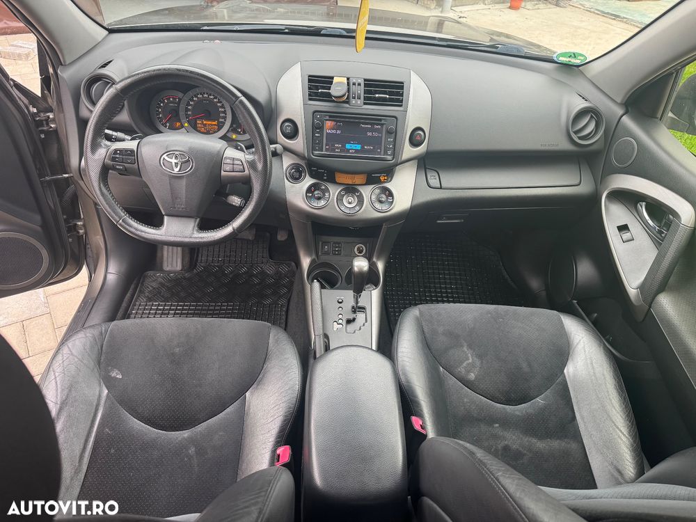 Toyota RAV4 2.2 D-4D 4x4 Automatik Travel - 6
